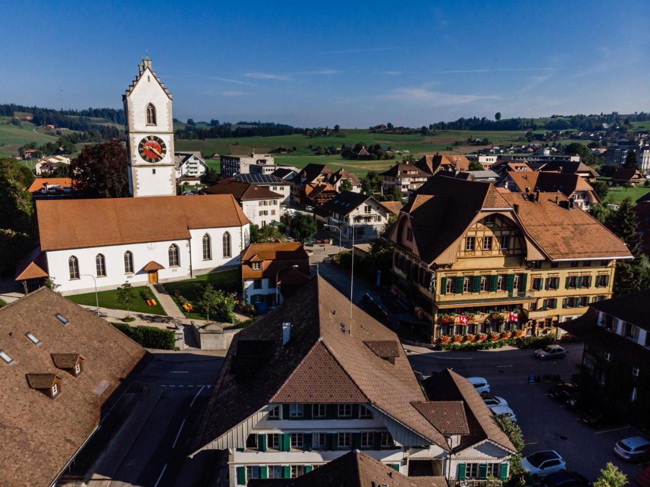 Hotel Baeren Sumiswald Extérieur photo